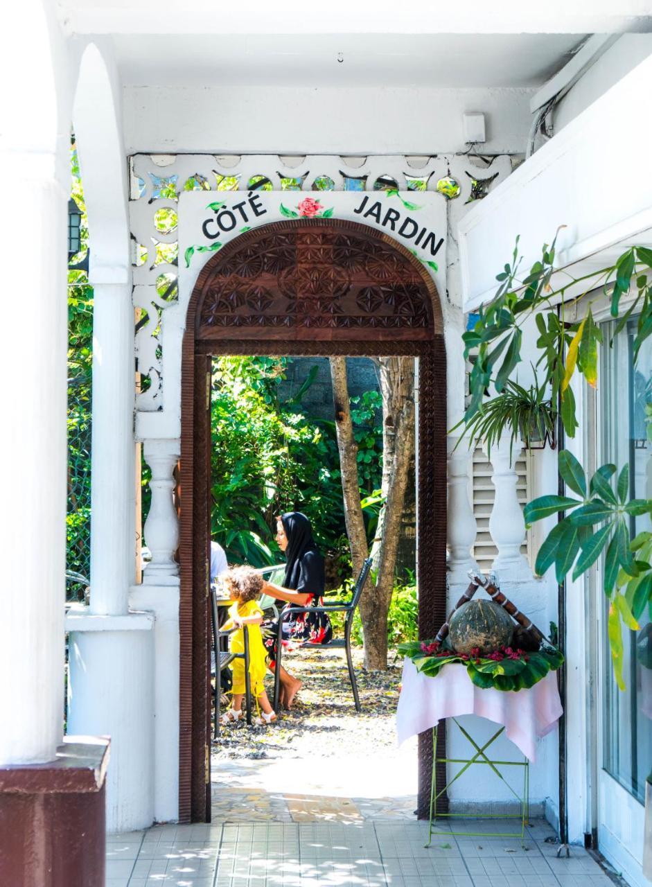 Hotel Jardin De La Paix Moroni Kültér fotó